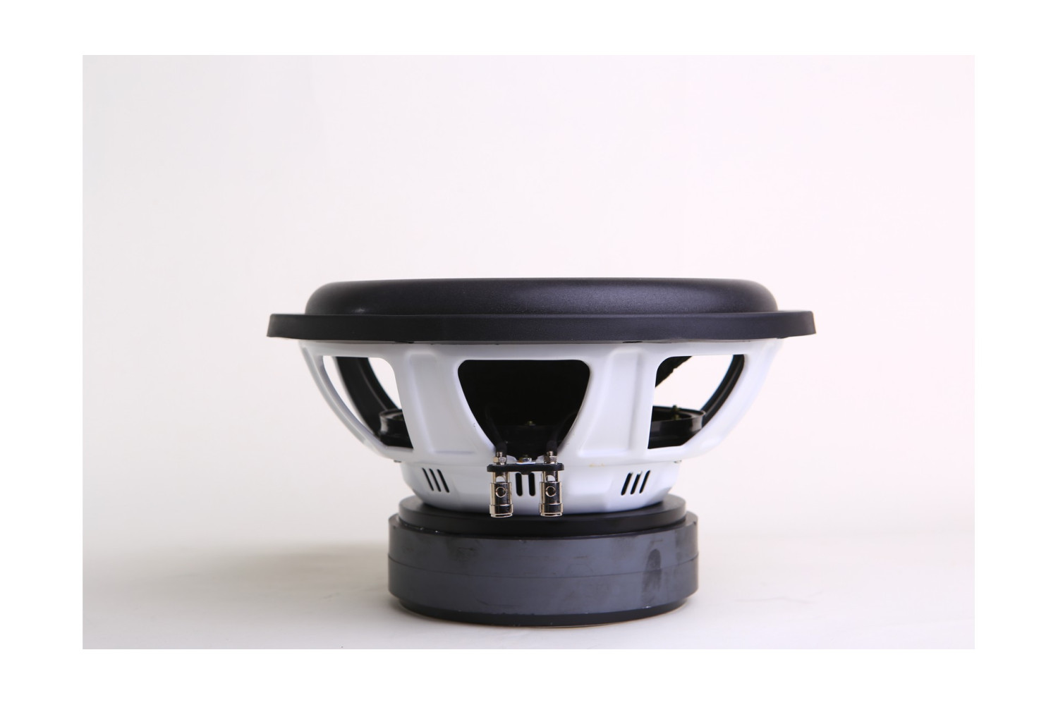 Сабвуфер Street Sound SW-WHITE 312 V.2 Сабвуфер Street Sound SW-WHITE 312 V.2