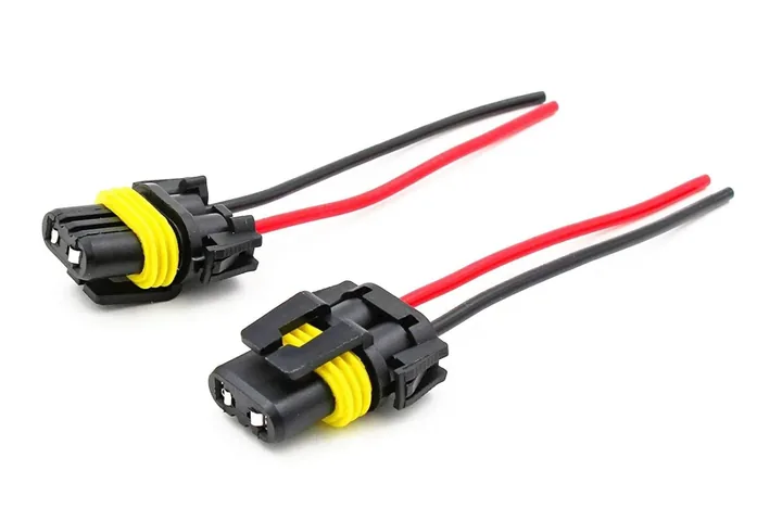 Разъём KRS Socket-83, цоколь HB3/9005 (папа)