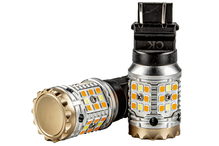 Светодиодная лампа KRS EVOLUTION 3157 (P27/7W) CK (AMBER) 40 SMD 5500K 28,8W